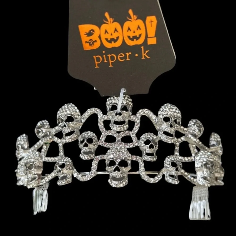 NWT 💎💀💎 PIPER k crystals embroidered skulls tiara crown